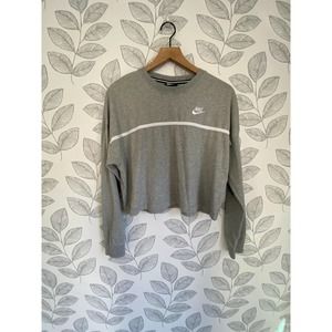 Nike Gray Long Sleeve Crop Top, Size M